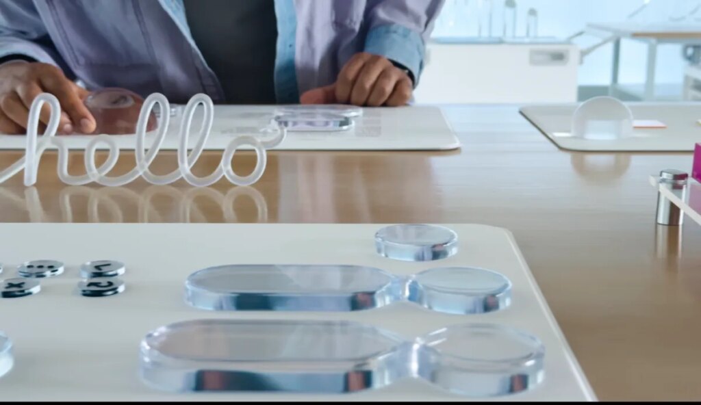 Apple will let users roll back the Liquid Glass look with new ‘tinted’ option Apple will let users roll back the Liquid Glass look with new ‘tinted’ option