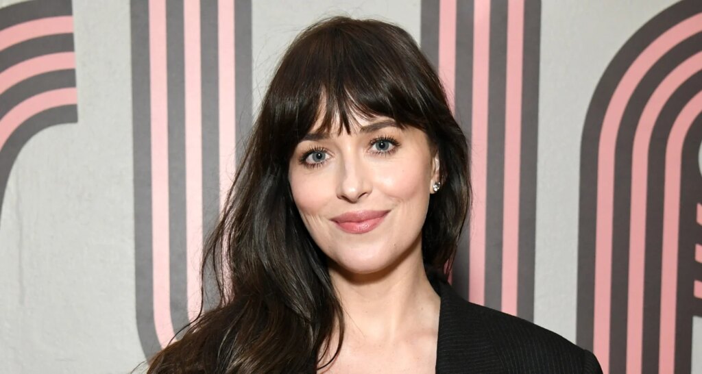 Dakota Johnson Reveals Her Ultimate Red Flag in Men