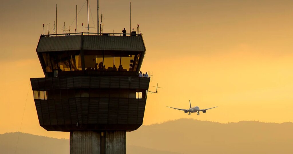 Duffy says he doesn’t want air traffic controllers driving for Uber during shutdown