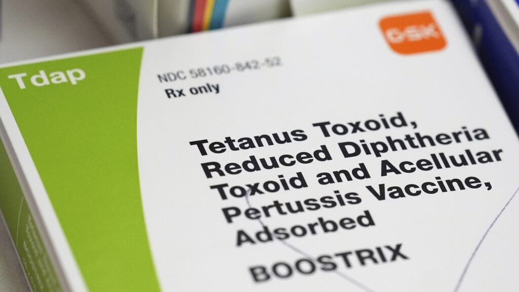 Louisiana officials waited to warn of whooping cough outbreak : Shots Louisiana officials waited to warn of whooping cough outbreak : Shots