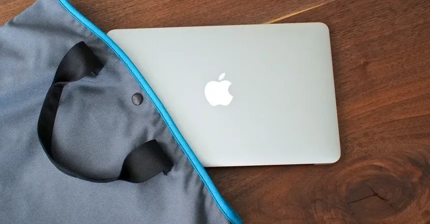 Apple helped kill netbooks. Will it bring them back? Apple helped kill netbooks. Will it bring them back?