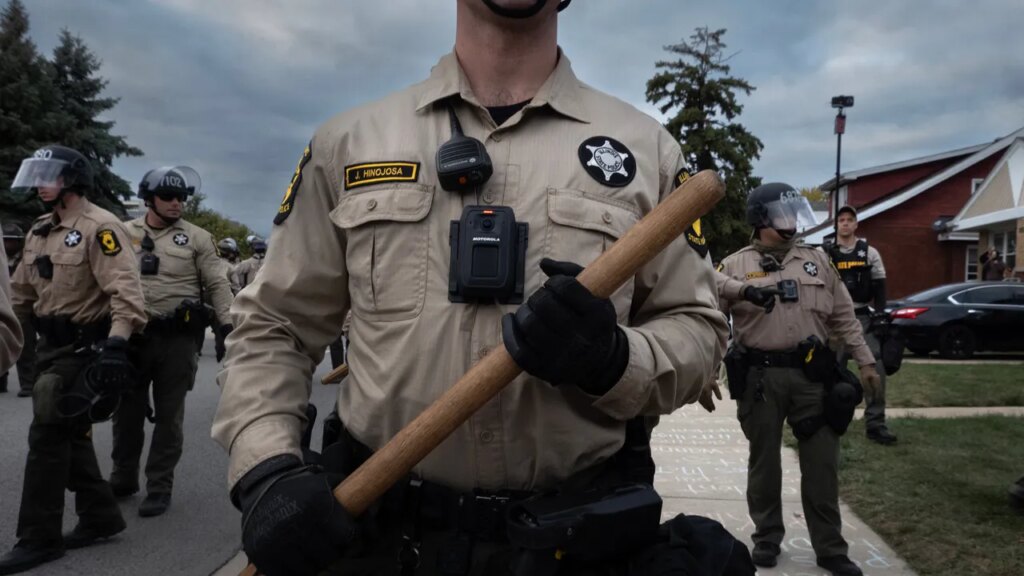 Chicago, ICE, and the Lie of the American Pastoral Chicago, ICE, and the Lie of the American Pastoral