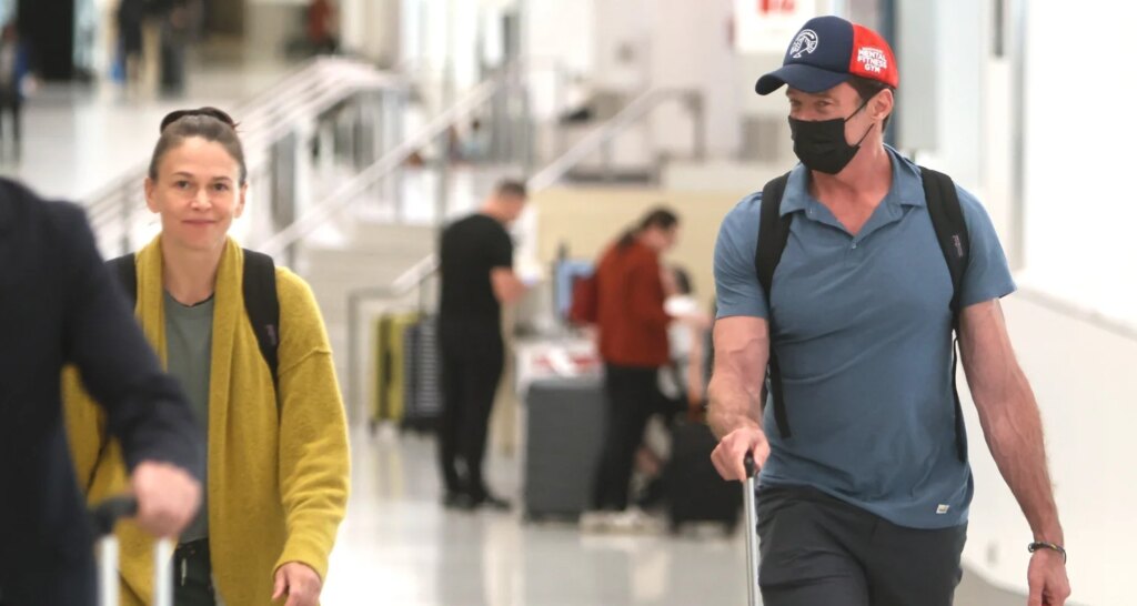 Hugh Jackman Lands in L.A. with Girlfriend Sutton Foster | Hugh Jackman, Sutton Foster | Celebrity News and Gossip | Entertainment, Photos and Videos