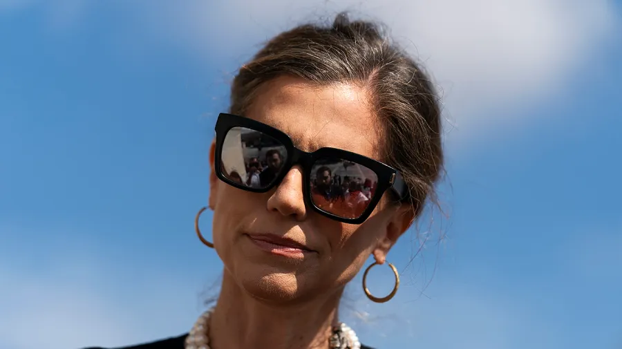 Mace lambasts Charleston airport for its security after alleged tirade Mace lambasts Charleston airport for its security after alleged tirade