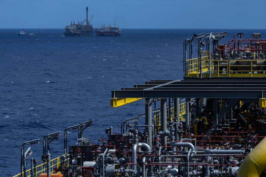 Petrobras’s Top Oil Field to Start Next Platform in December