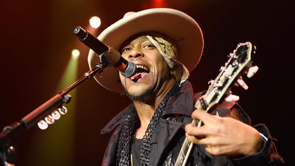 Stevie Wonder, Lauryn Hill & More Attend