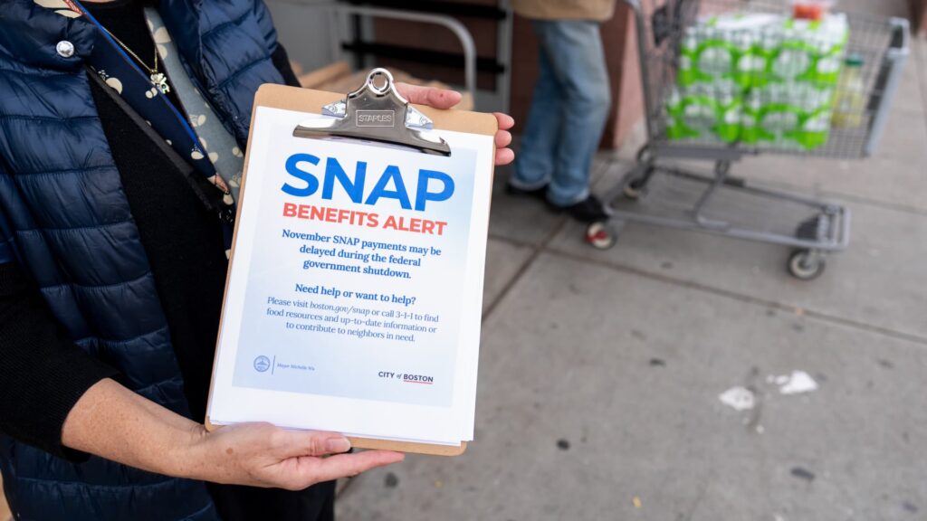 Trump admin orders food stamp payments be undone Trump admin orders food stamp payments be undone