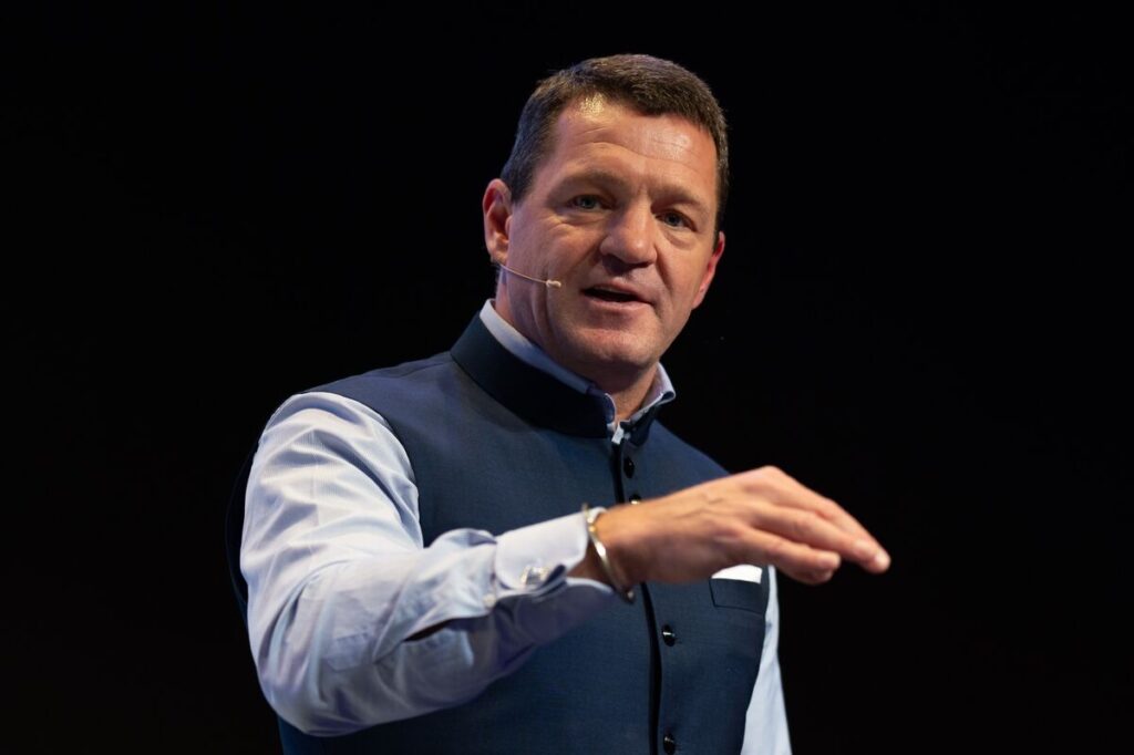 India Regulator Issues Show-Cause Notice to IndiGo CEO